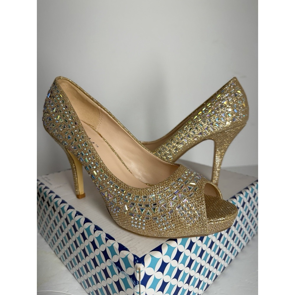 Bonnibel Women's Gold Sparkle Peep Toe Heels Size 7.5